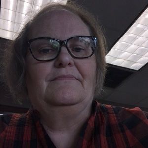 Meet your Posher, Suzanne